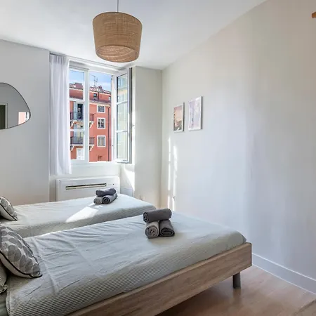 Magnifique Balcon Au Coeur Du Vieux-nice Appartamento