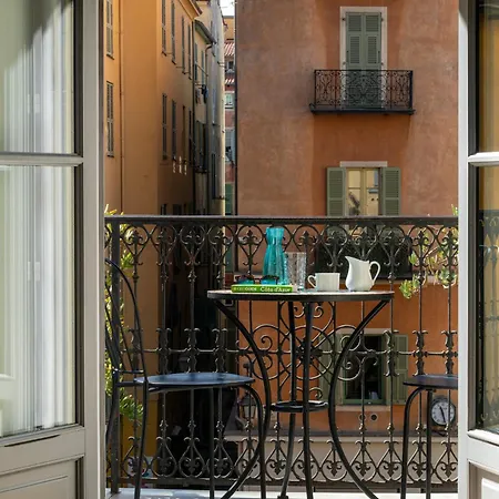 Magnifique Balcon Au Coeur Du Vieux-nice Nizza